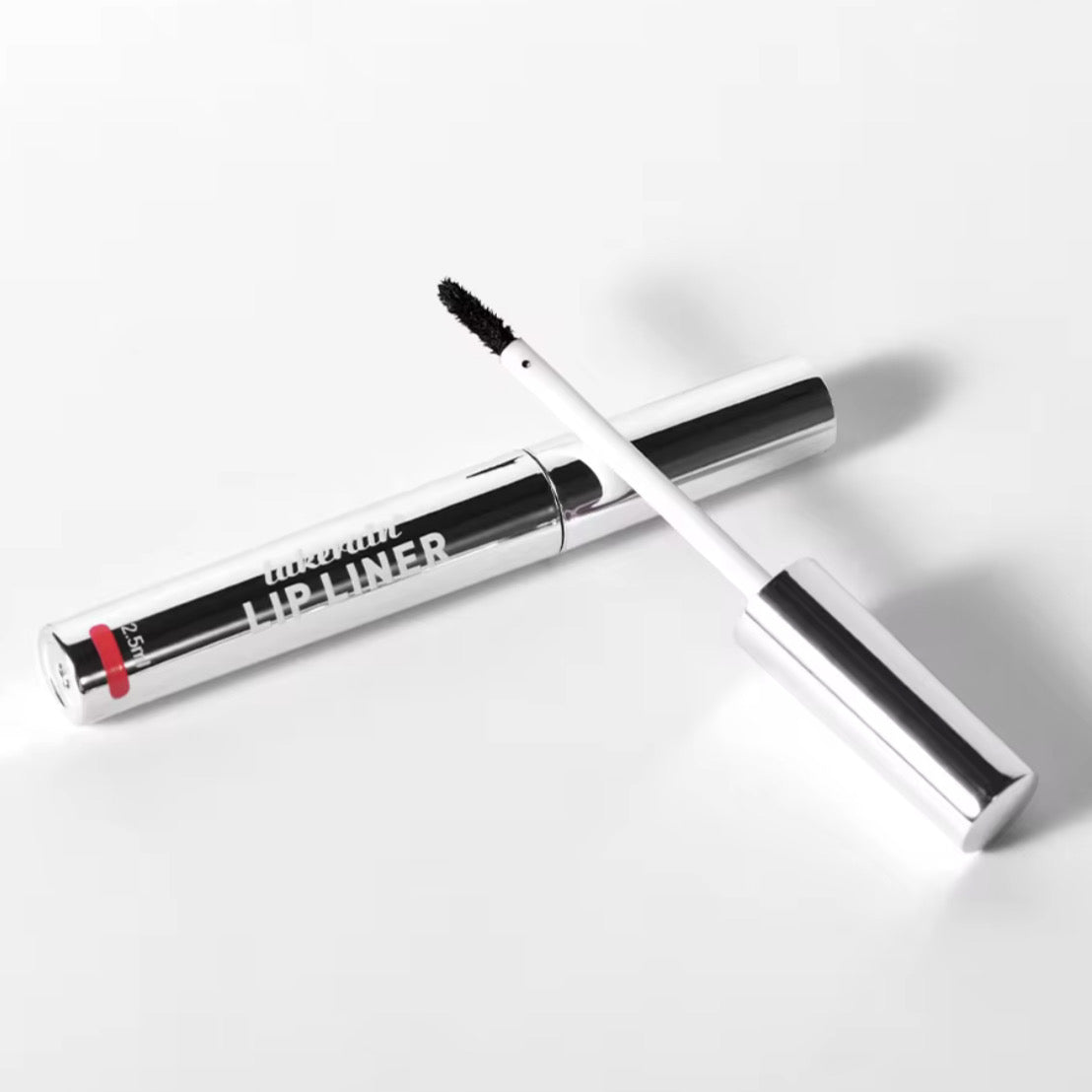 4-Farben Peel-Off Lip Liner Tattoo – Wasserfest, Langanhaltend & Mattes Finish