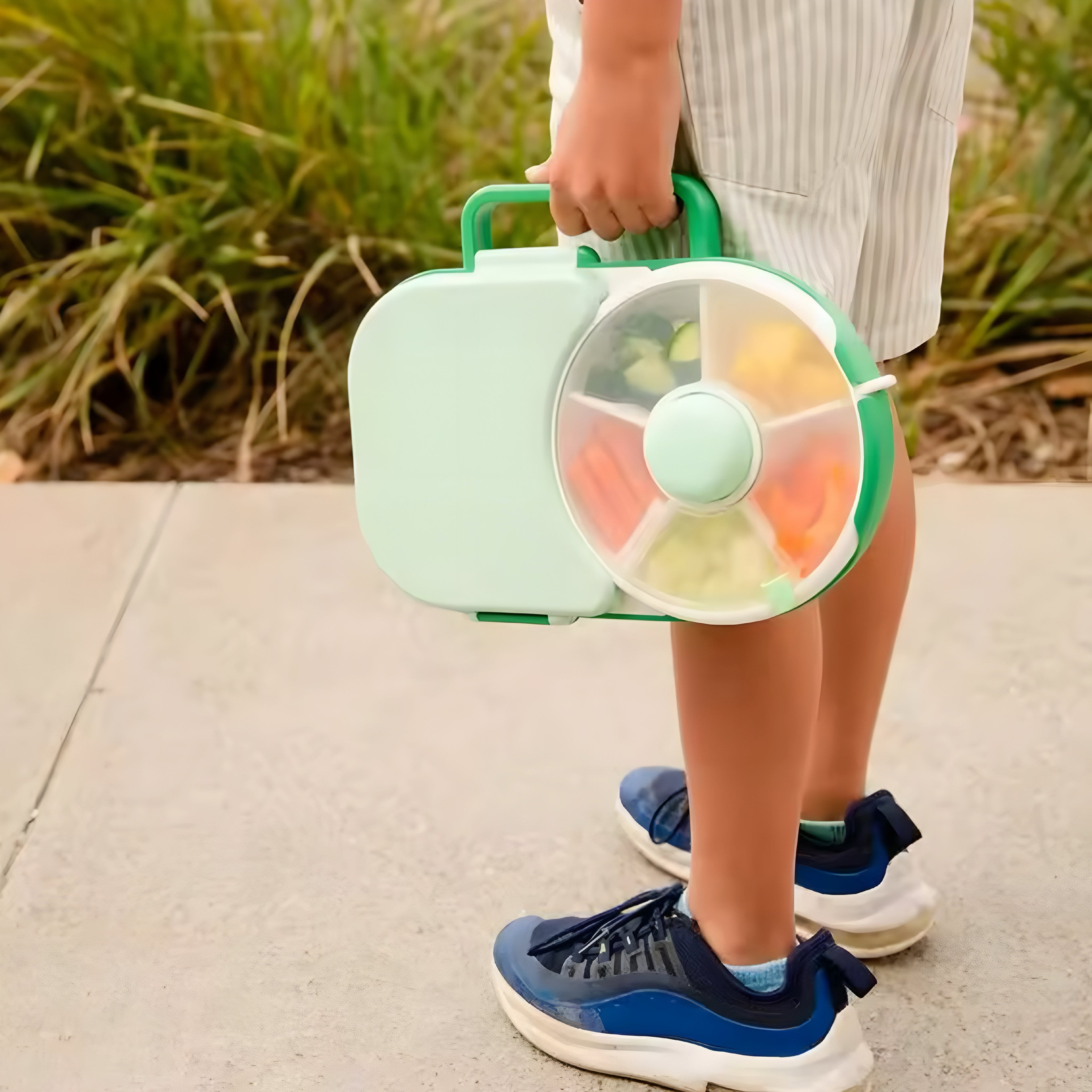 Drehbare Kinder-Lunchbox mit Snack-Spender