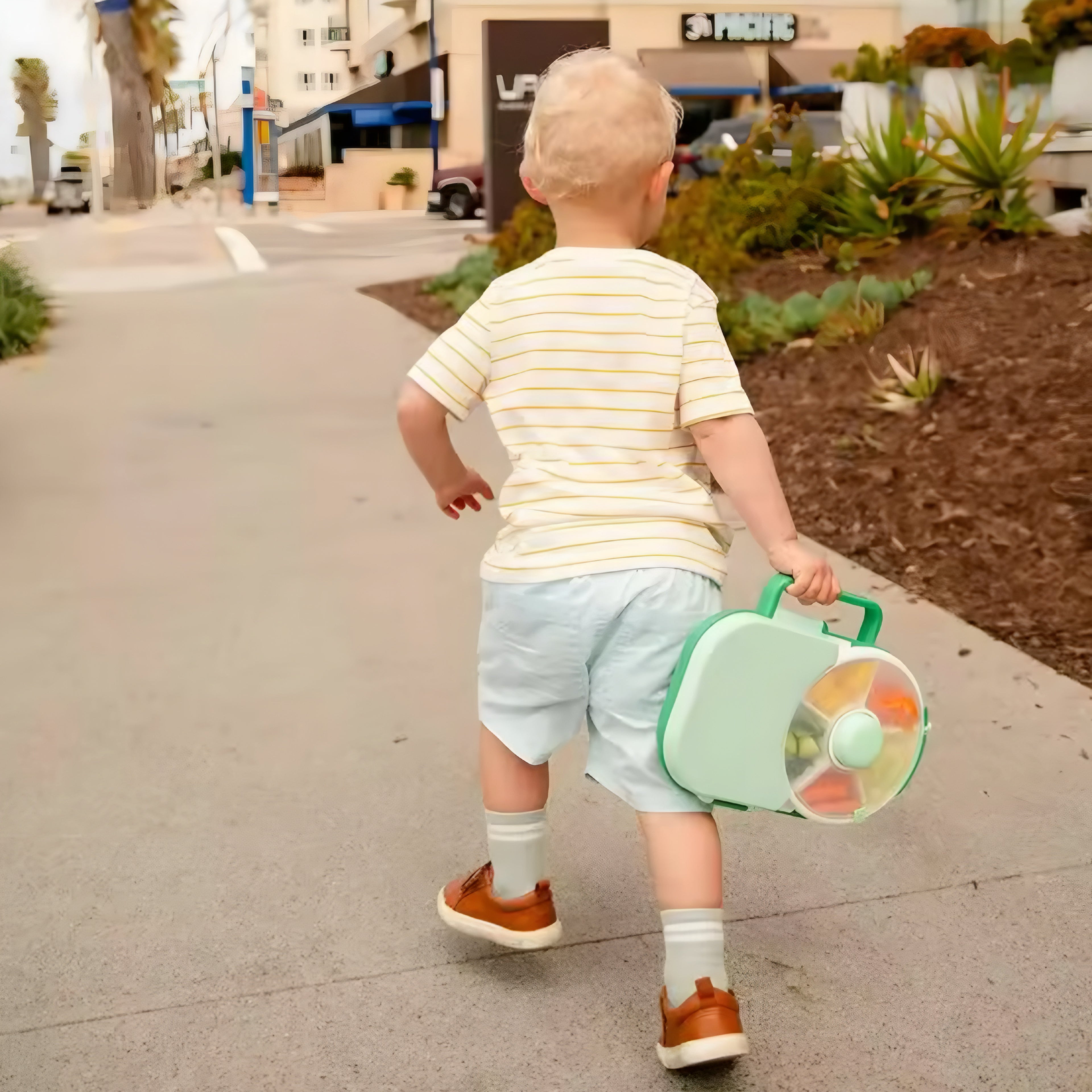 Drehbare Kinder-Lunchbox mit Snack-Spender